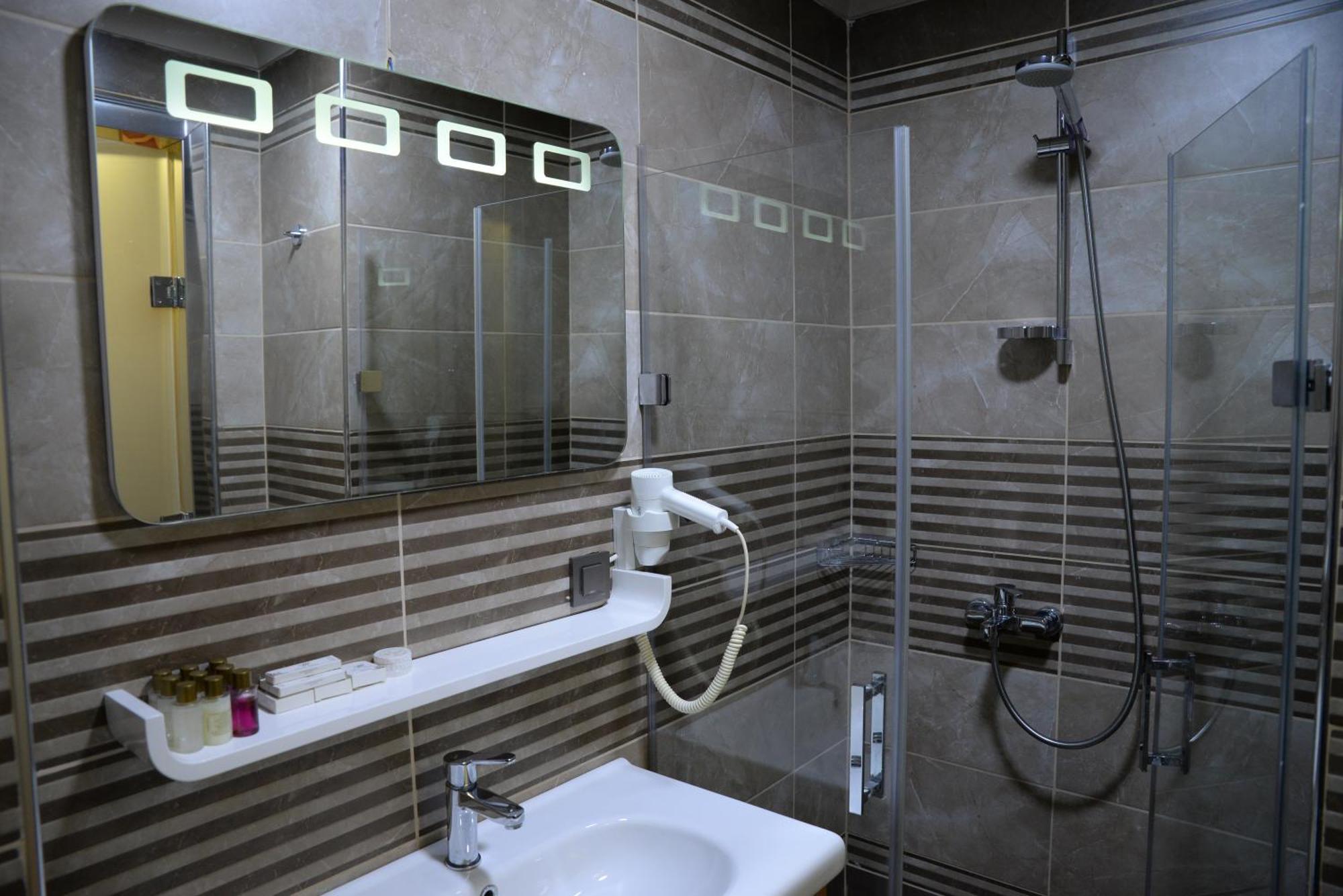 Perante Hotel Sisli Istanbul Ngoại thất bức ảnh